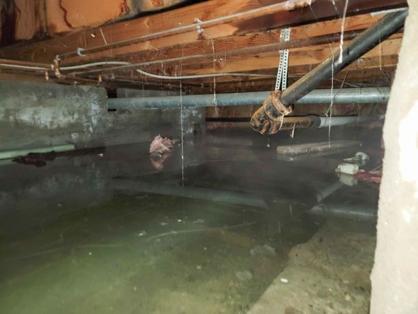 Crawlspace Water Restoration in Hagerstown